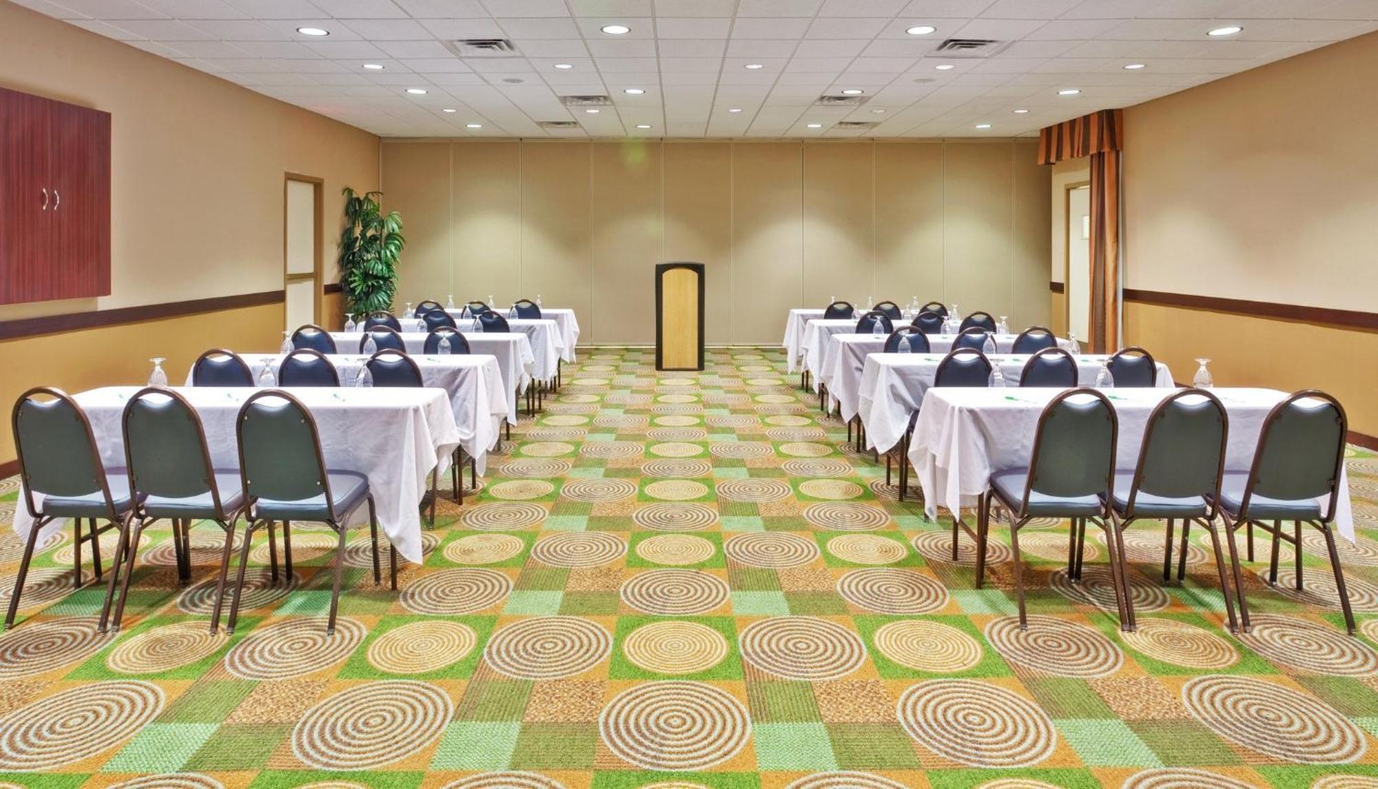 Holiday Inn Bloomington-University Area By Ihg Екстер'єр фото